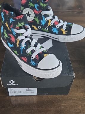 Converse Size 1 Kids Black High-Top Sneakers with Colorful Dinosaur Print